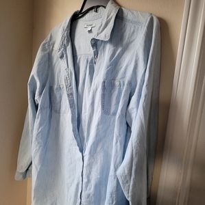 Old Navy light demin shirt